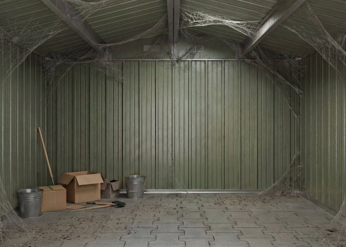 Spring Into Poultry:
Raising Chickens in Patiowell Shed